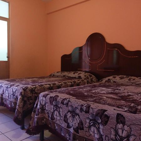 Hotel Cristal Nuevo San Juan Parangaricutiro Zewnętrze zdjęcie